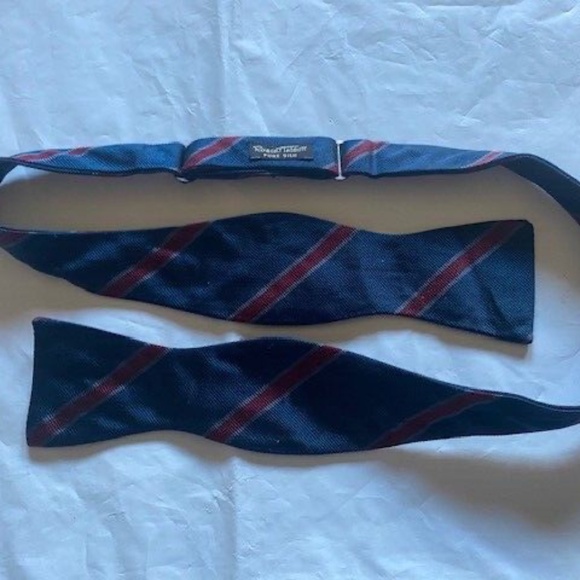 Vintage Robert Talbott Pure Silk Bow Tie - Picture 1 of 8